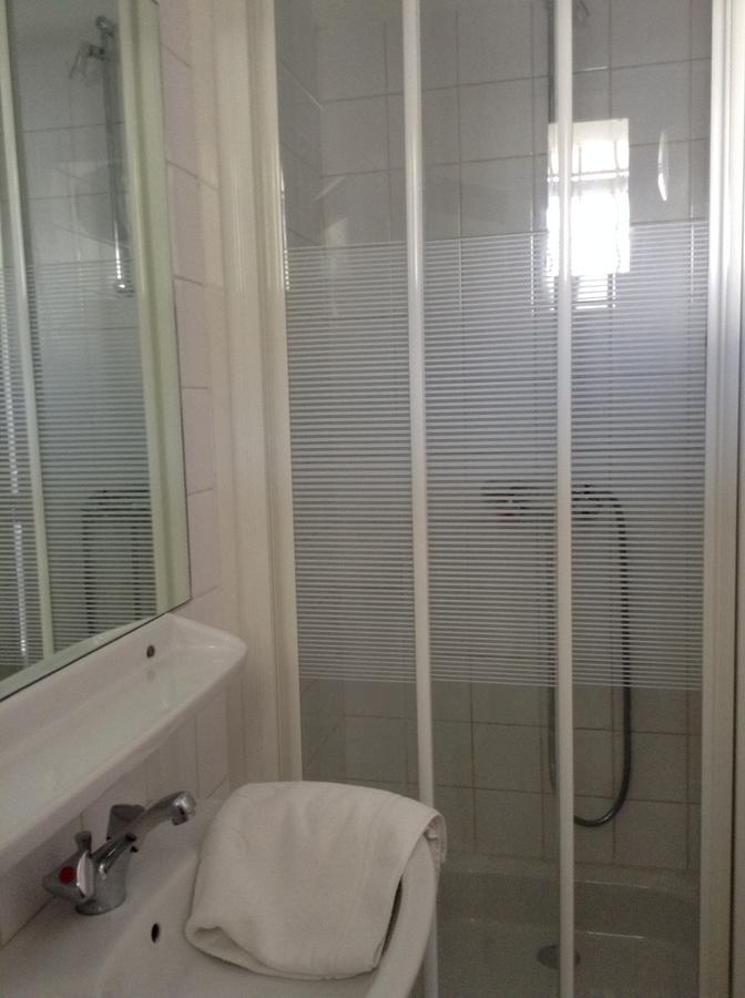 Hotel Des Nestes Sarrancolin Bagian luar foto