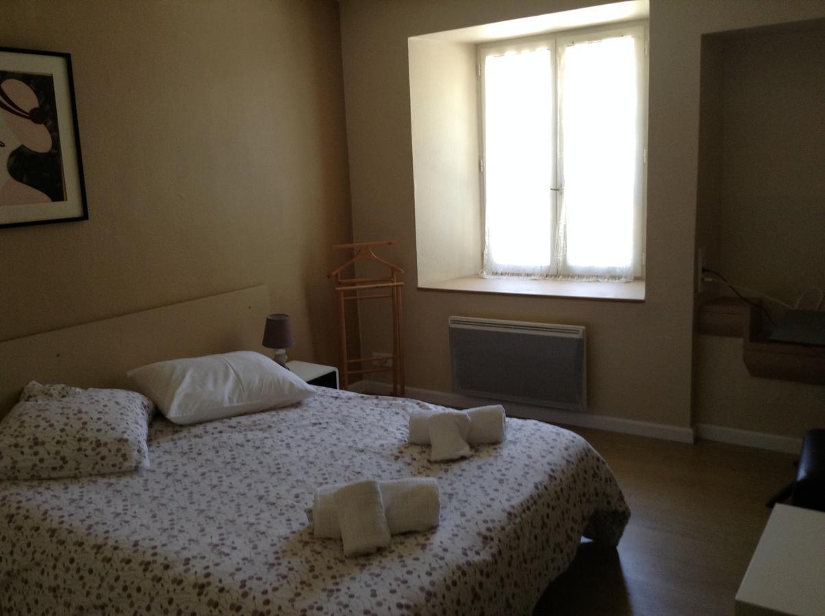 Hotel Des Nestes Sarrancolin Bagian luar foto